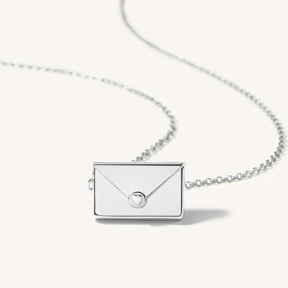 Lettre personnalisée Collier